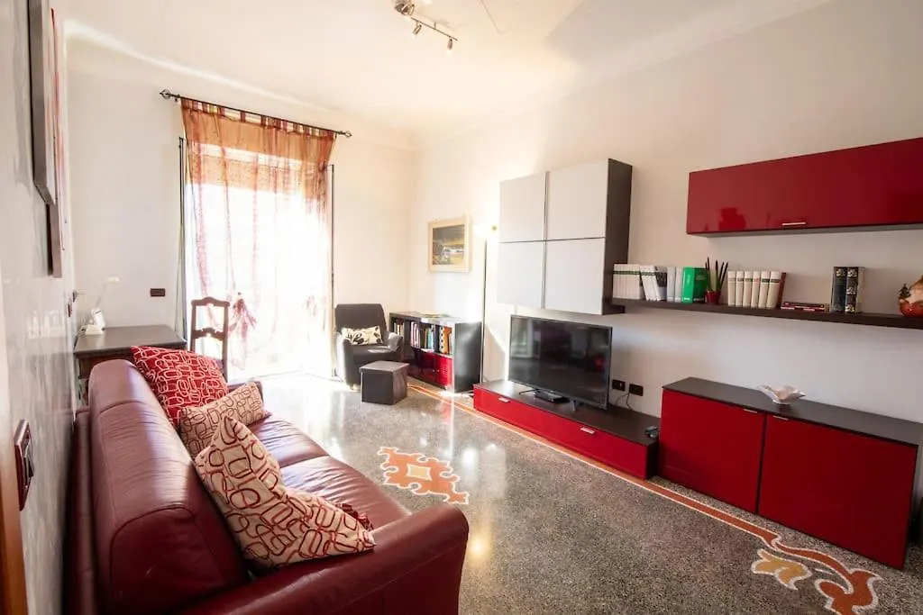A Due Passi Dal Mare. Apartment Savona 0*,